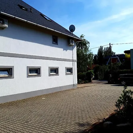 Margret Haus 3* 巴拉顿菲赖德