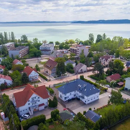 Margret Haus * Balatonfured