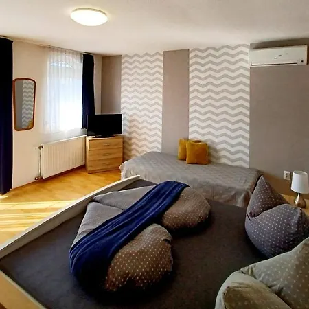 Margret Haus *