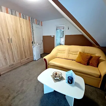 Margret Haus * Balatonfured