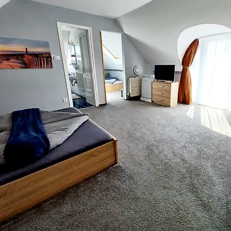 Margret Haus * Balatonfured
