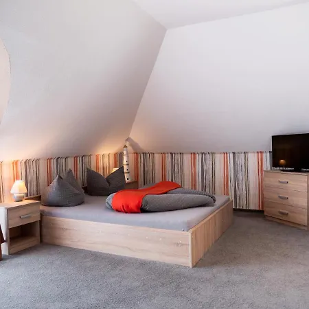 住宿加早餐酒店 Margret Haus 巴拉顿菲赖德