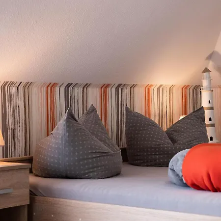 Margret Haus 住宿加早餐酒店 巴拉顿菲赖德