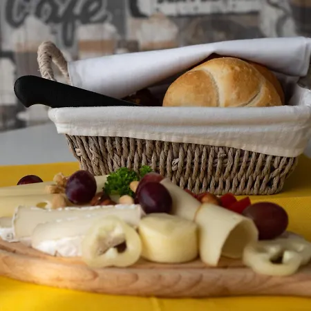 Margret Haus 住宿加早餐酒店 巴拉顿菲赖德