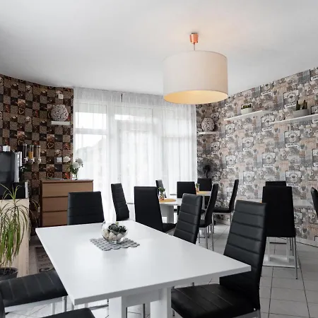 Margret Haus 住宿加早餐酒店 巴拉顿菲赖德