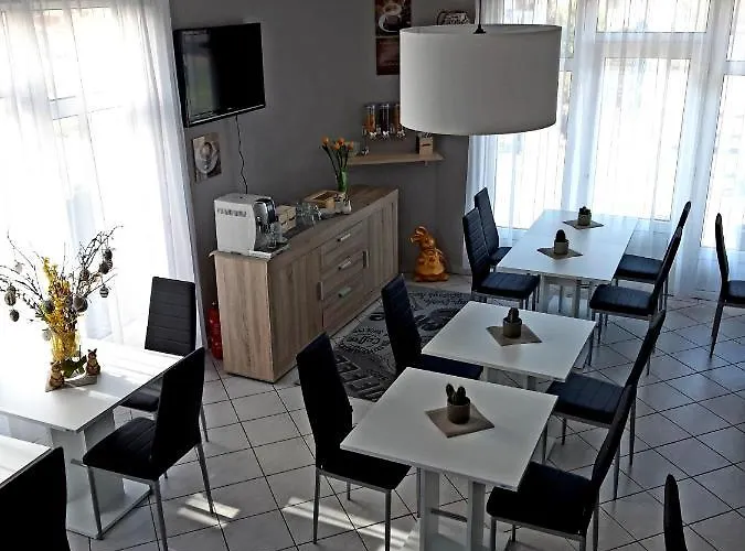 Margret Haz Couette-café 3*